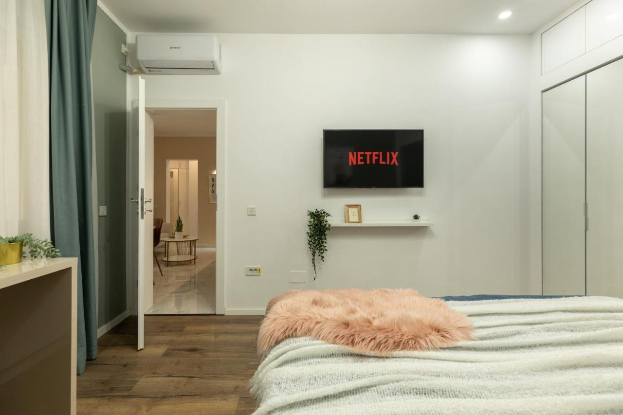 Dream Home - Prime Location 2Br Apt In Bucharest Luaran gambar