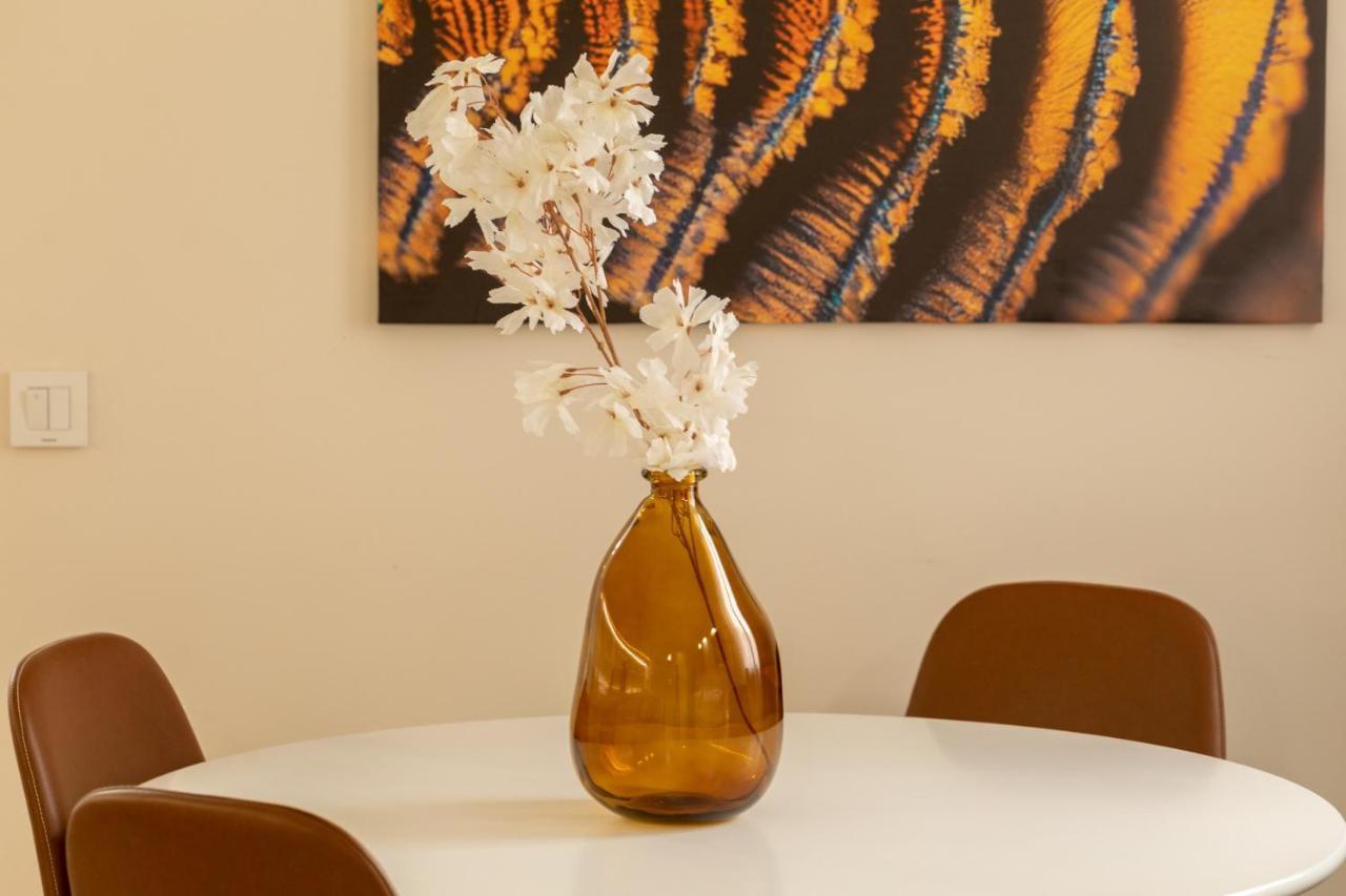 Dream Home - Prime Location 2Br Apt In Bucharest Luaran gambar