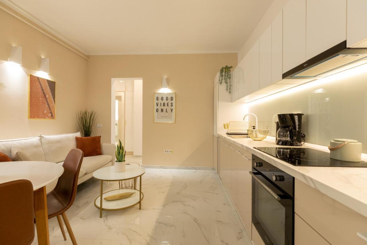 Dream Home - Prime Location 2Br Apt In Bucharest Luaran gambar